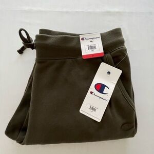 (NWT) Champion Women’s Army Green Fleece Jogger